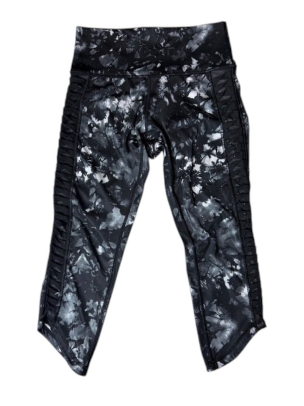 Lululemon Cropped Leggings Tie Dye Black High Rise Mesh Detail Size 6